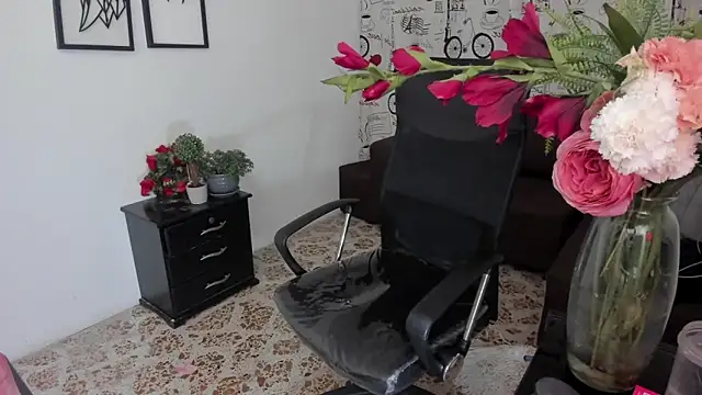 Danielacossio online show from 24, 9, 2025