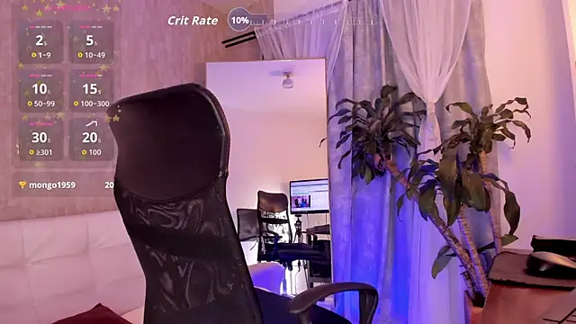 maddy cooper  online show from 13, 9, 2025