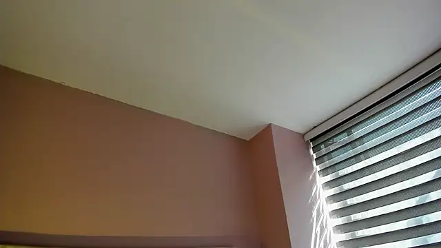 Annie9  online show from 5, 12, 2025