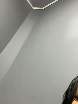 Annie9  online show from 13, 4, 2026