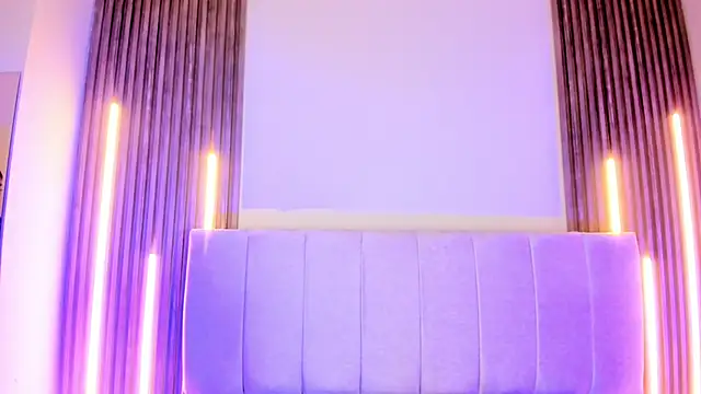 Annie9  online show from 18, 4, 2026