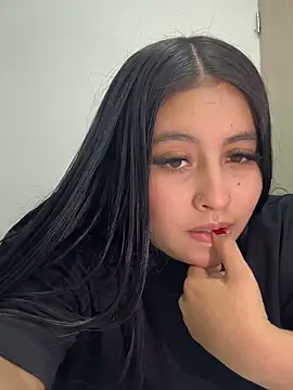 Annie9  online show from 8, 10, 2025