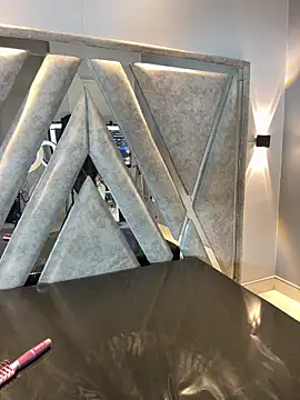 Annie9  online show from 23, 11, 2025