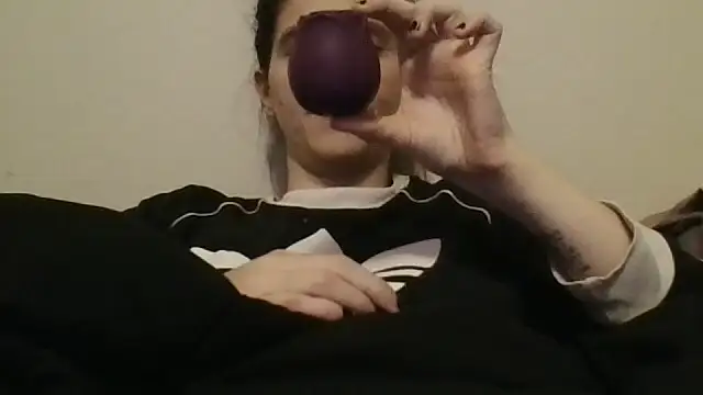 Prettypixie113 online show from 28, 10, 2025