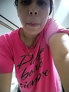 Lucianaferro  online show from 18, 1, 2026