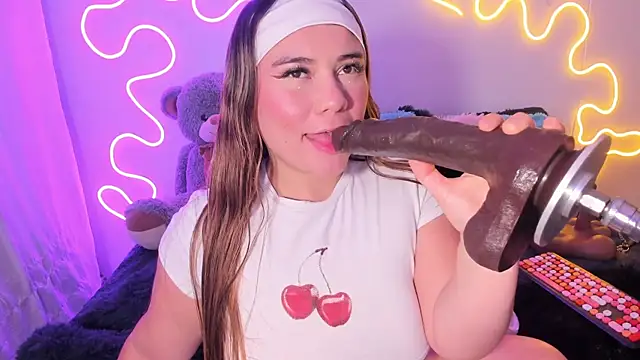 Snapshot of Isa_belaa chatting on 21, 9, 2025 Isa belaa online show from 21, 9, 2025