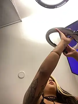 EmberEyes 999 online show from 24, 1, 2025