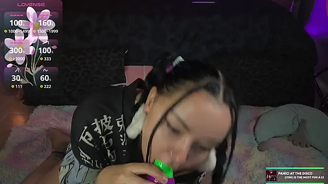 kellycakemeow online show from 17, 11, 2025