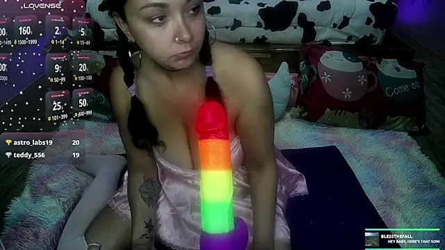 kellycakemeow online show from 23, 9, 2025