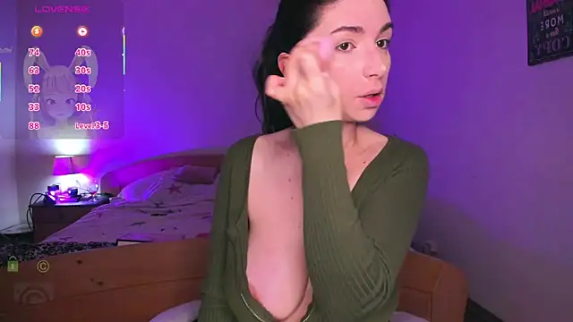 AdellaLoveX online show from 9, 5, 2026