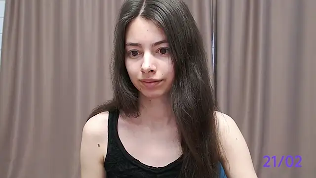 Snapshot of sweet_sweet_angel chatting on 21, 2, 2025 sweet sweet angel online show from 21, 2, 2025