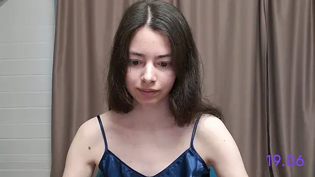 sweet sweet angel online show from 19, 6, 2026