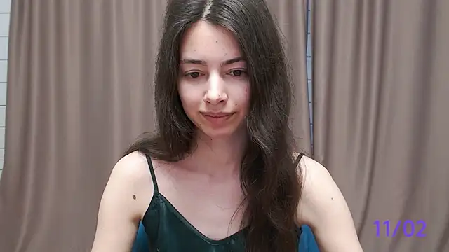 Snapshot of sweet_sweet_angel chatting on 11, 2, 2025 sweet sweet angel online show from 11, 2, 2025