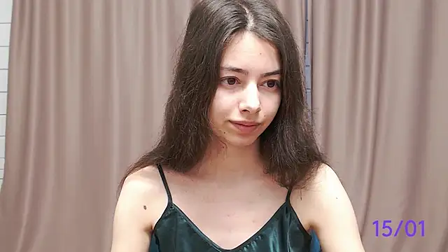 Snapshot of sweet_sweet_angel chatting on 15, 1, 2025 sweet sweet angel online show from 15, 1, 2025