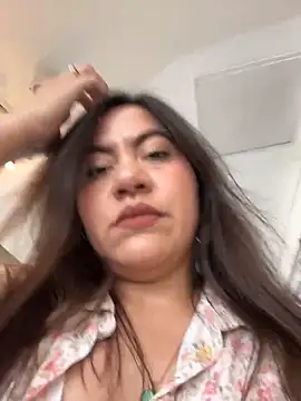 Iam  Cristal online show from 3, 4, 2026