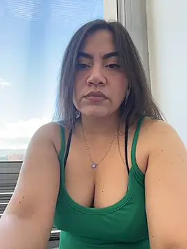 Iam  Cristal online show from 9, 5, 2026