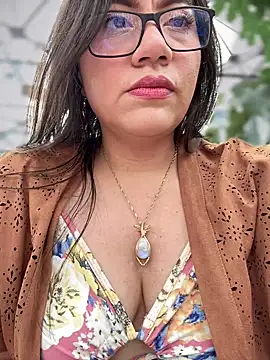 Iam  Cristal online show from 13, 3, 2025