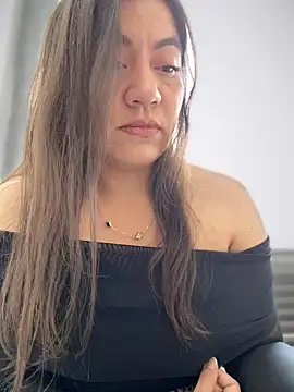 Iam  Cristal online show from 13, 1, 2026