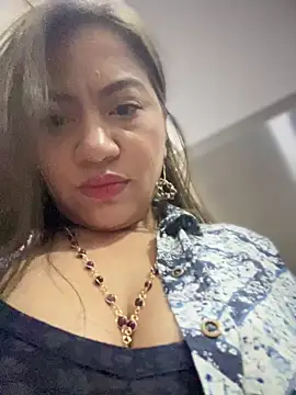 Iam  Cristal online show from 12, 3, 2025