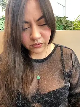 Iam  Cristal online show from 15, 4, 2026