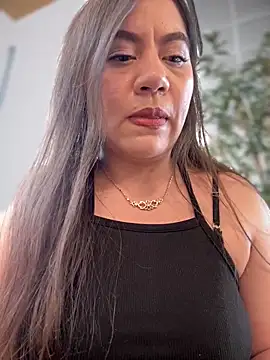 Iam  Cristal online show from 15, 9, 2025