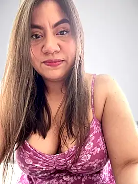 Iam  Cristal online show from 6, 10, 2025