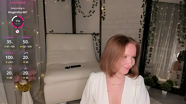 ms evasweet online show from 9, 3, 2025