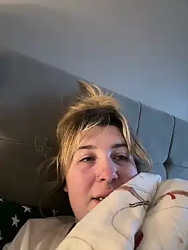 Curvy Rosie99 online show from 27, 12, 2024