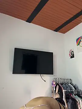 paisitahot1975 online show from 13, 3, 2026