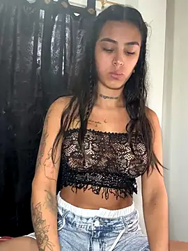 paisitahot1975 online show from 18, 9, 2025