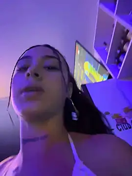 paisitahot1975 online show from 15, 2, 2025