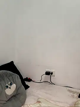 paisitahot1975 online show from 5, 11, 2025