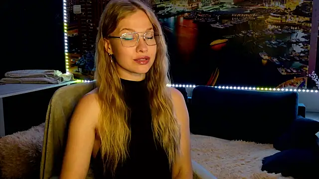 Snapshot of pusyavykusya chatting on 13, 7, 2026 pusyavykusya online show from 13, 7, 2026
