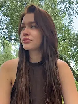 KikiWatson online show from 21, 5, 2026