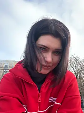 KikiWatson online show from 5, 12, 2025