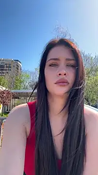 KikiWatson online show from 16, 4, 2026