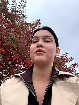 KikiWatson online show from 19, 10, 2025