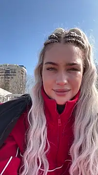 KikiWatson online show from 15, 3, 2026