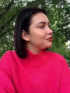 KikiWatson online show from 11, 9, 2025