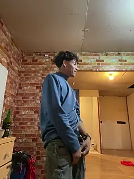 LatinBoysxxx online show from 6, 3, 2026