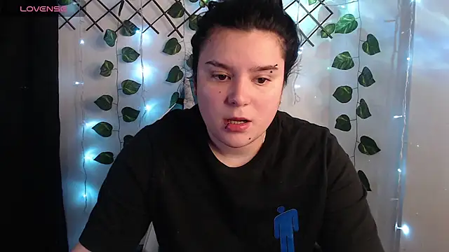 Nika 1  online show from 10, 4, 2026