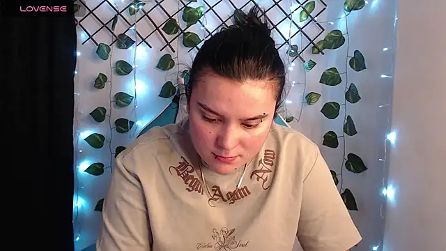 Nika 1  online show from 2, 5, 2026