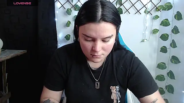 Snapshot of Nika_1_ chatting on 4, 7, 2026 Nika 1 online show from 4, 7, 2026