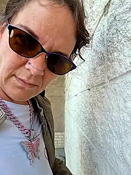 thatonespicychick online show from 29, 9, 2025