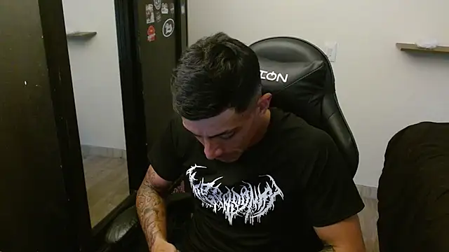 kv   xxx  online show from 10, 4, 2026