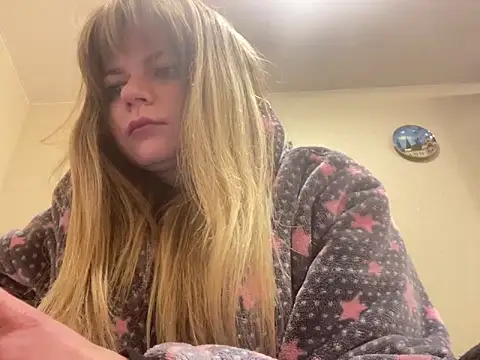 SkyAdelina241 online show from 12, 2, 2025