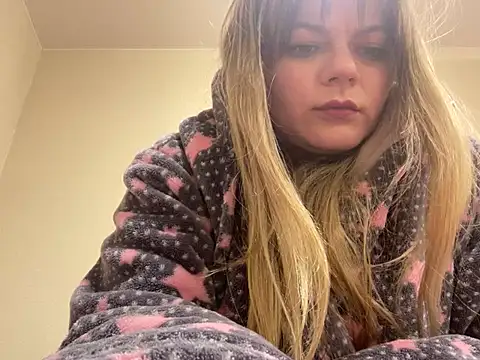 SkyAdelina241 online show from 19, 2, 2025