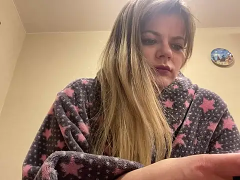 SkyAdelina241 online show from 19, 2, 2025