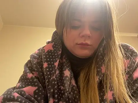 SkyAdelina241 online show from 9, 2, 2025