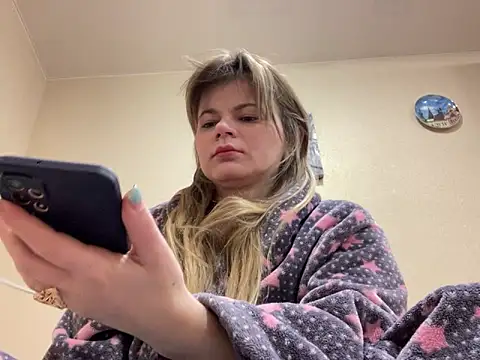 SkyAdelina241 online show from 2, 3, 2025